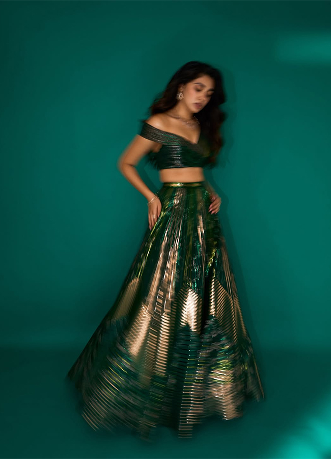 Tollywood Actress Krithi Shetty HD Photos9