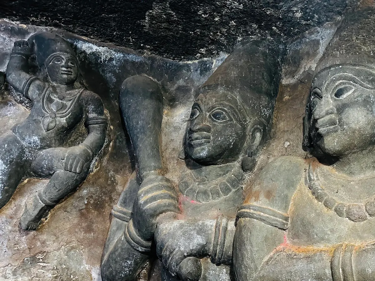 Undavalli Caves Located in Guntur District8