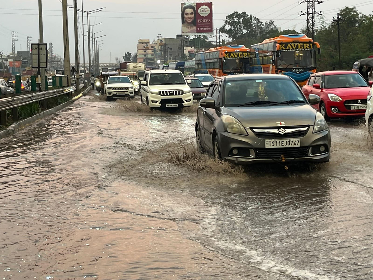 Heavy Rain Alert for Hyderabad HD Photos15