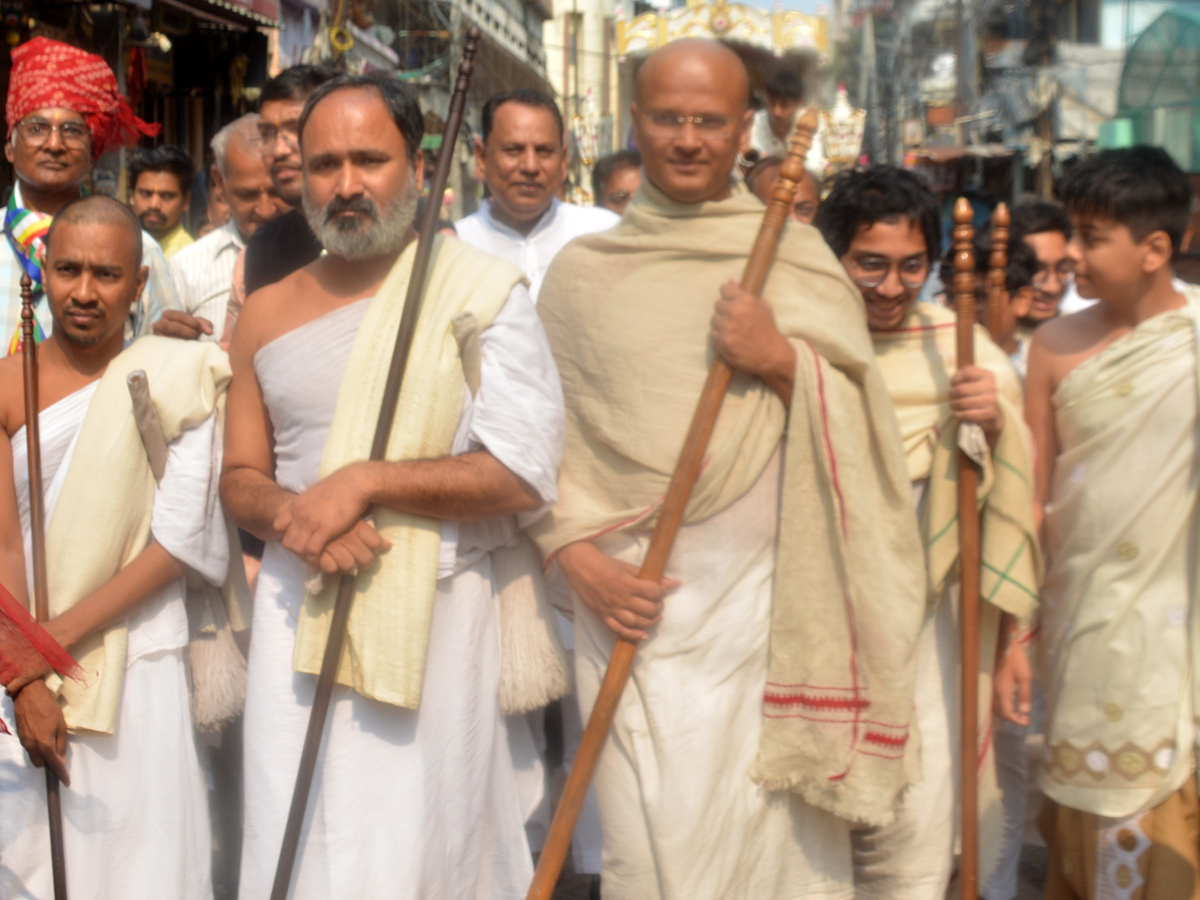 Jain Community Celebrates Mahavir Jayanti In Hyderabad Photos6