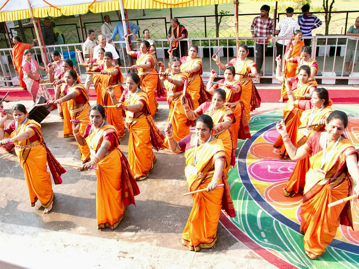 Vontimitta : Lord Kodandarama adorned as Mohini gracefully 4