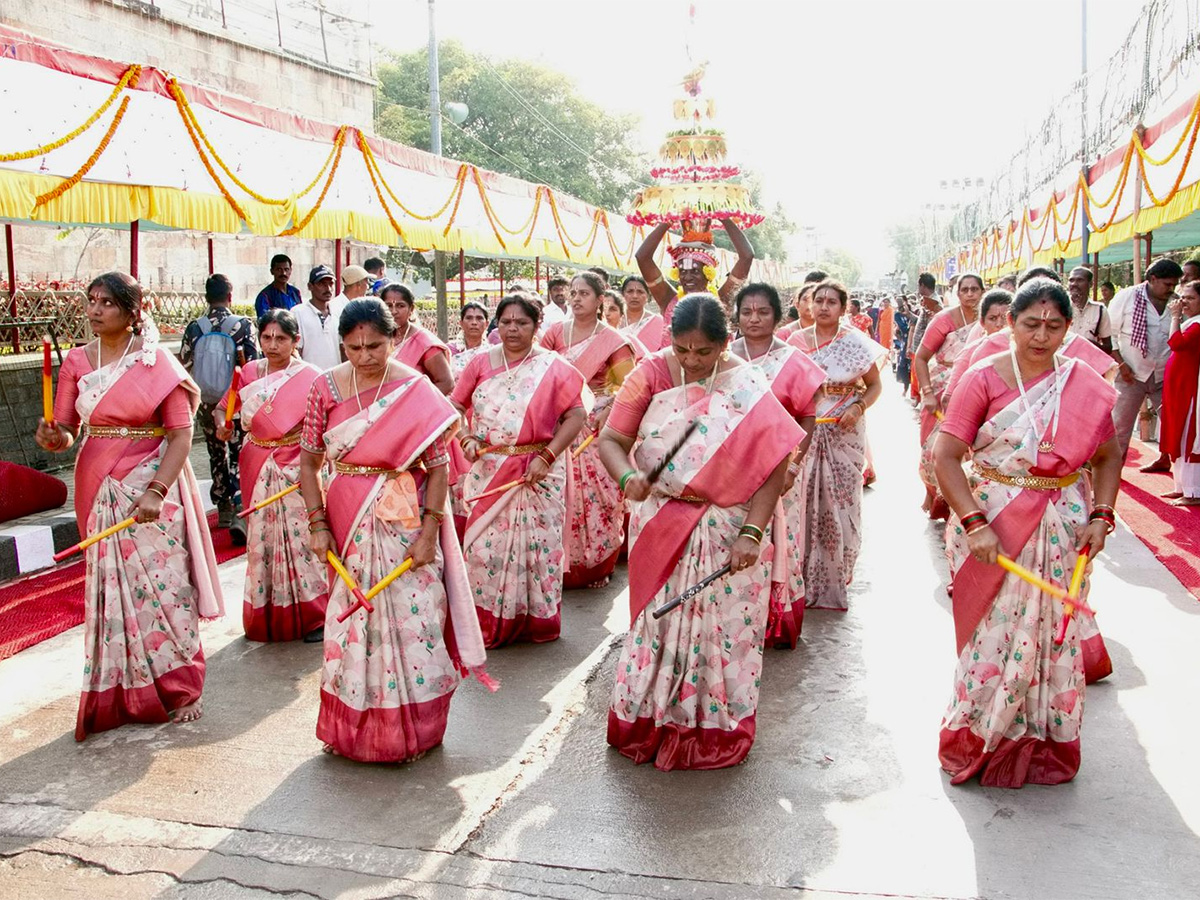 Vontimitta : Lord Kodandarama adorned as Mohini gracefully 6