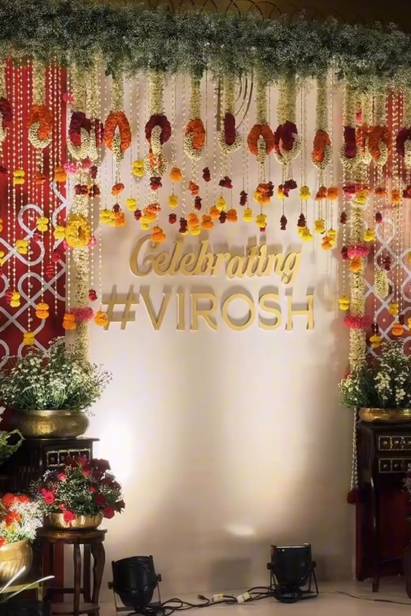 Actors Rashmika Mandanna And Vijay Deverakonda met Their fans Photos5