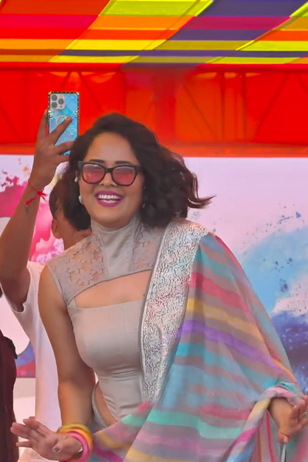 Anasuya Bharadwaj At Holi Celebrations Photos13