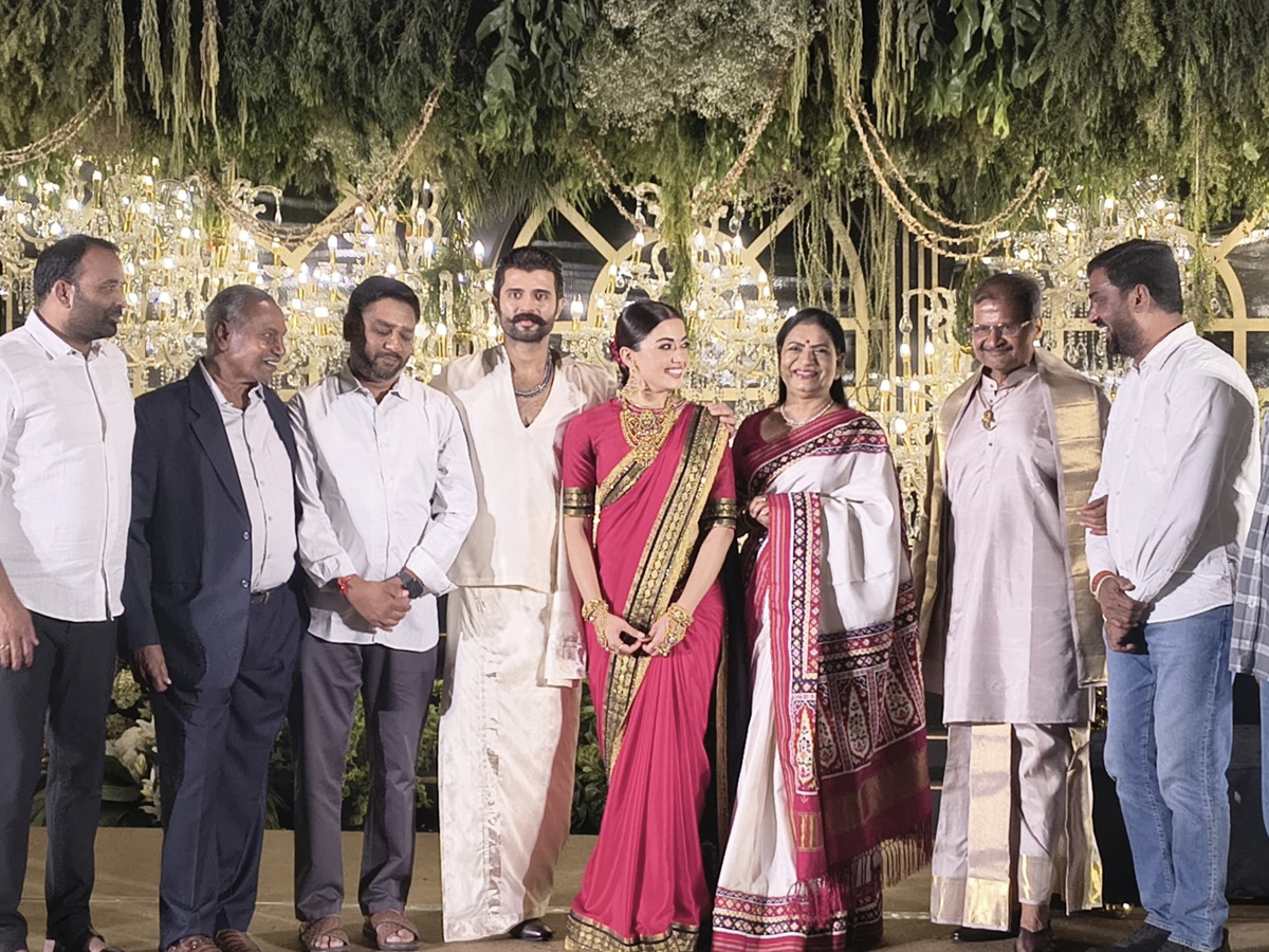 Celebreties Attends Rashmika Mandanna and Vijay Deverakonda Wedding Reception Photos36