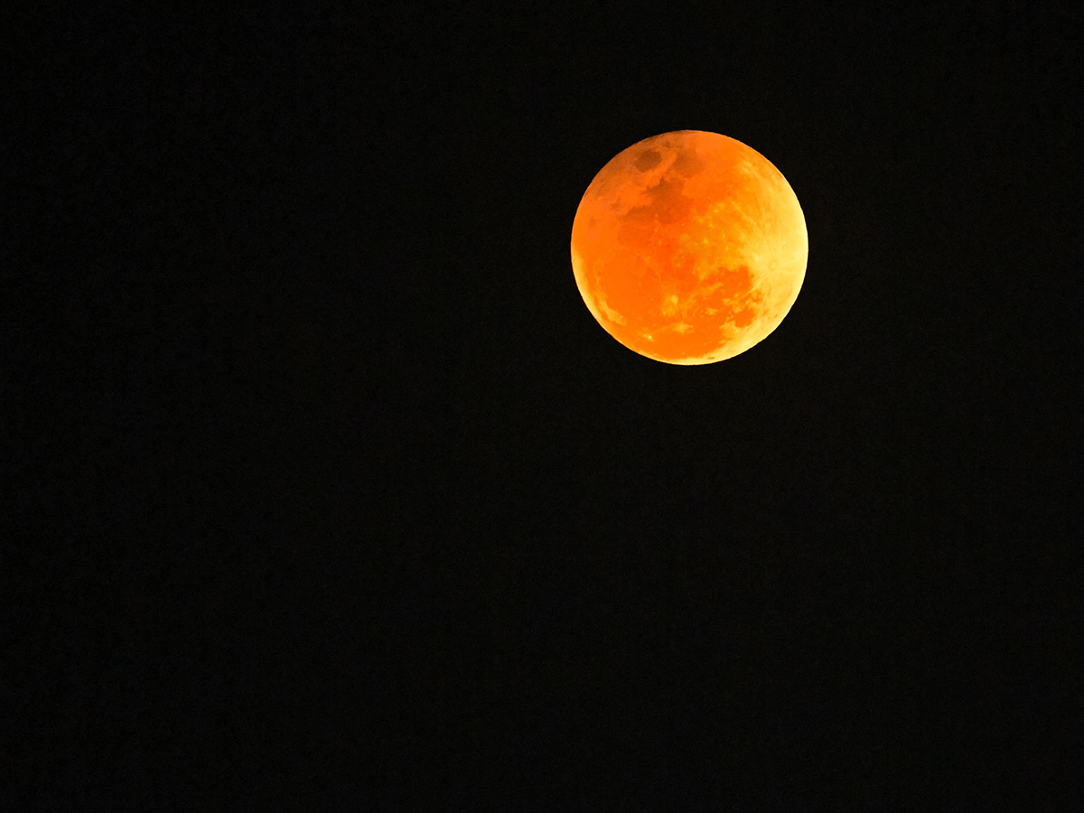 Lunar Eclipse 2026 : Blood Moon in Hyderabad3