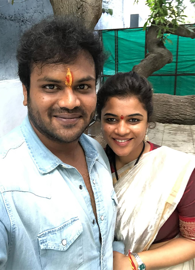 Manchu Manoj And Mounika Reddy Special Photos2