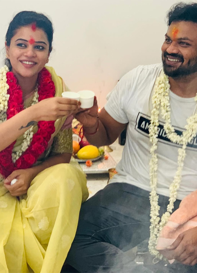 Manchu Manoj And Mounika Reddy Special Photos6