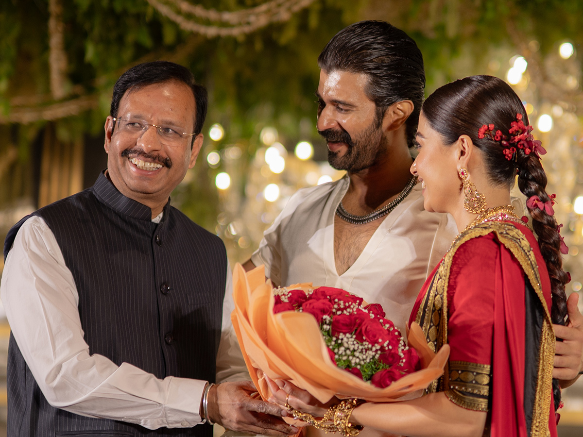 Rashmika Mandanna and Vijay Deverakonda Wedding Reception Photos36