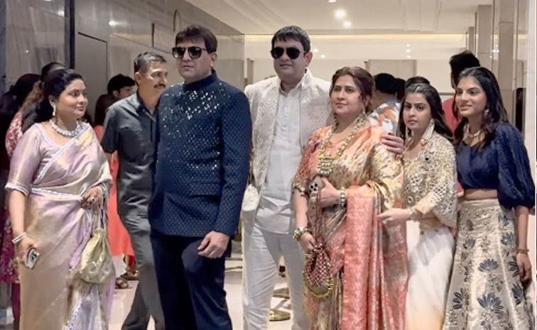 Celebrities At Arjun Tendulkar Saaniya Chandhok Wedding Photos19