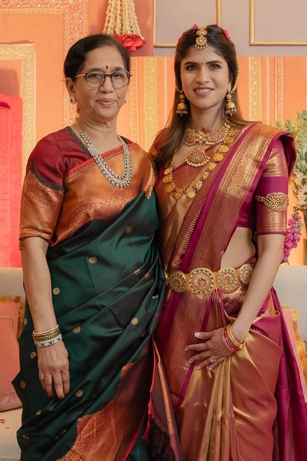 Nayanika Reddy stuns In silk saree at Pellikuturu ceremony ahead of wedding Photos7