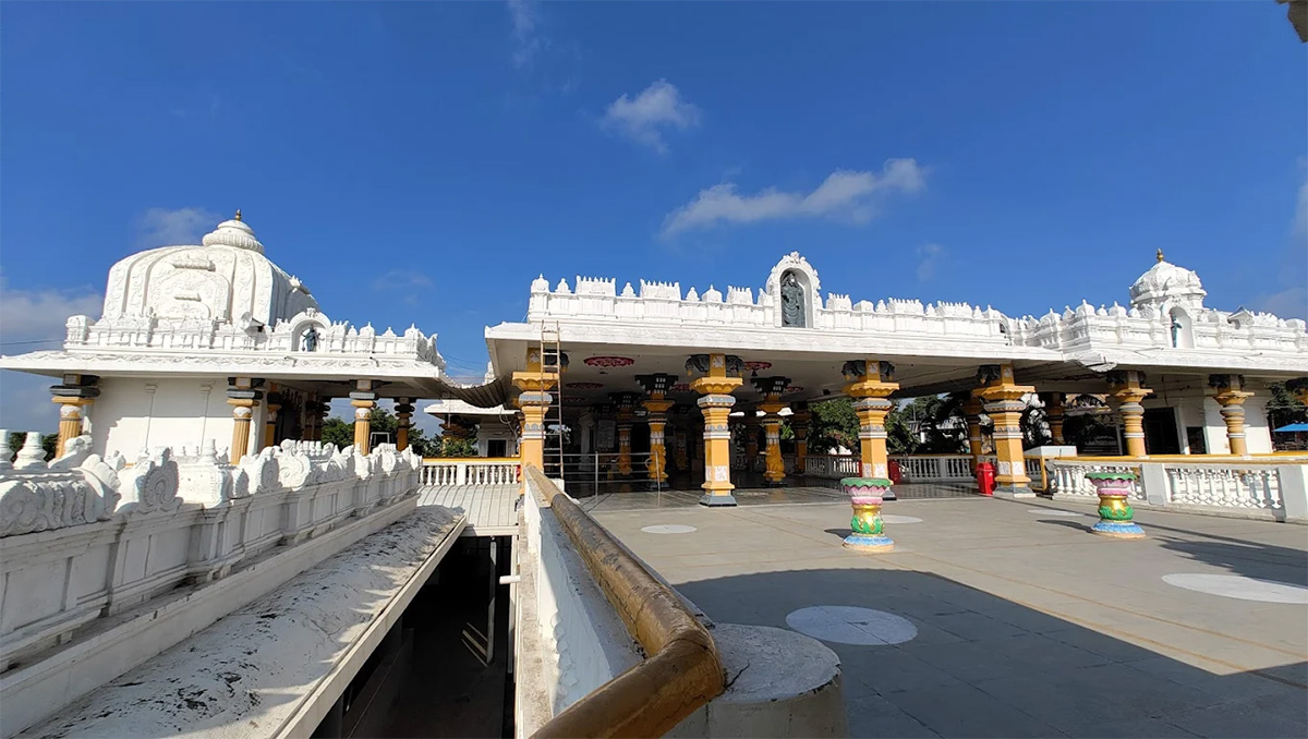 Sri Brahmarambika Mallikarjuna Swamy Devasthanam in Beeramguda4