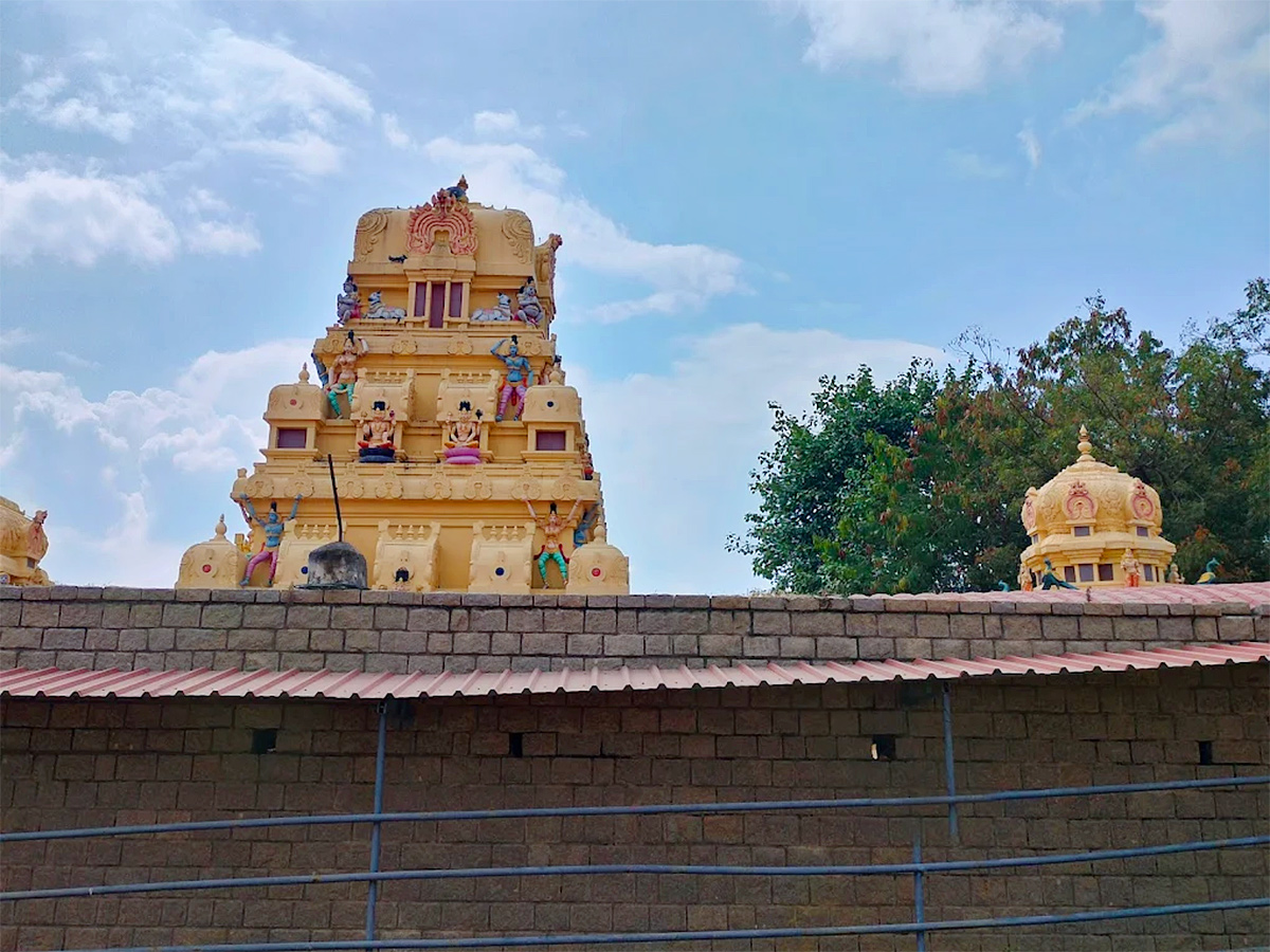 Sri Brahmarambika Mallikarjuna Swamy Devasthanam in Beeramguda6