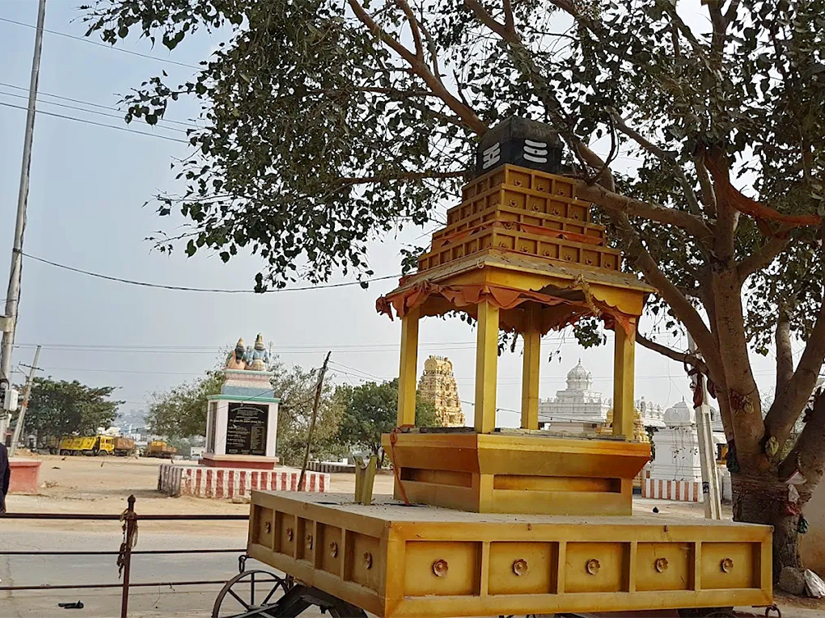 Sri Brahmarambika Mallikarjuna Swamy Devasthanam in Beeramguda8