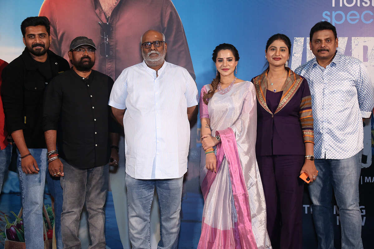 Vikram on Duty Press Meet HD Photos6