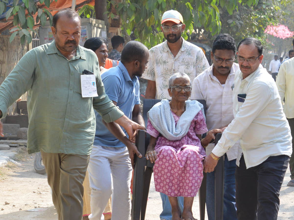 Best Photos of The Week in AP and Telangana Photo Gallery33