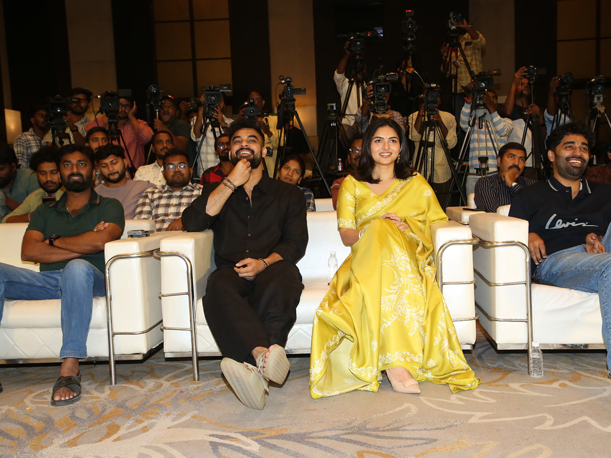 Pallichattambi Movie Grand Release Press Meet Photos6