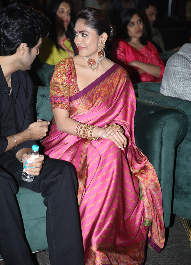 Dacoit Movie : Actress Mrunal Thakur Latest Photos15