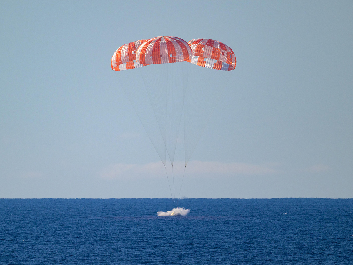 Artemis II astronauts splash down after NASA moon mission photos8
