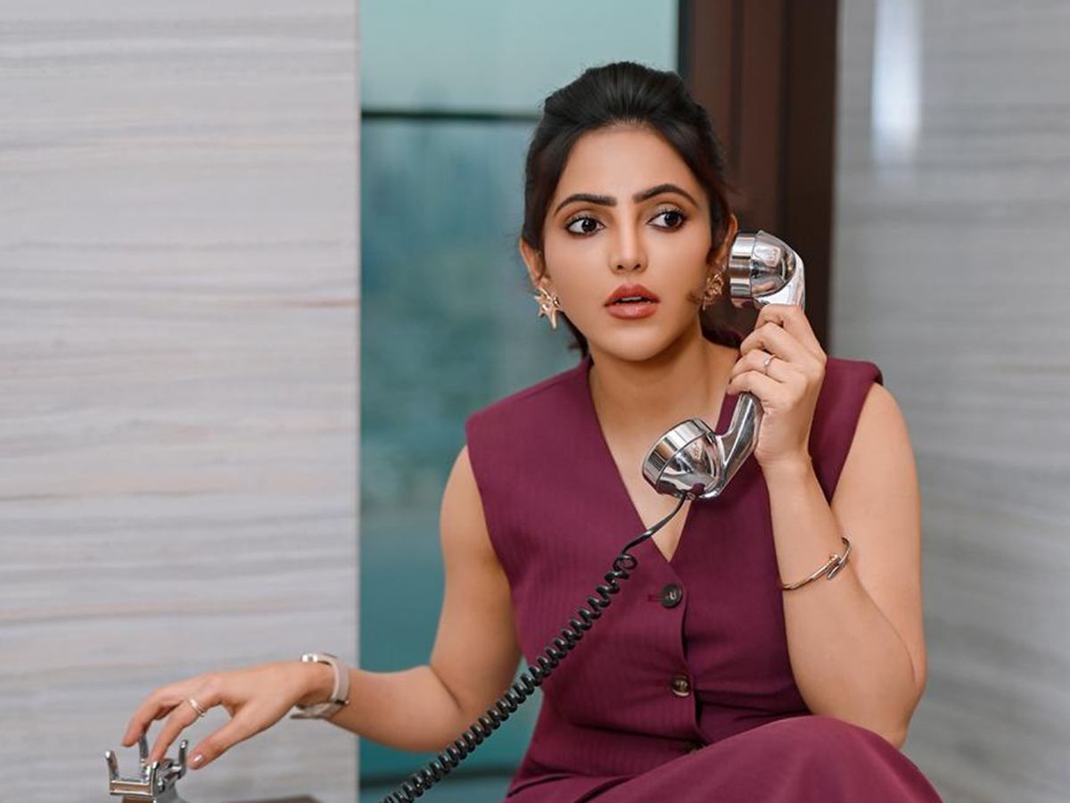 Indian Actress Athulya Ravi HD Photos1