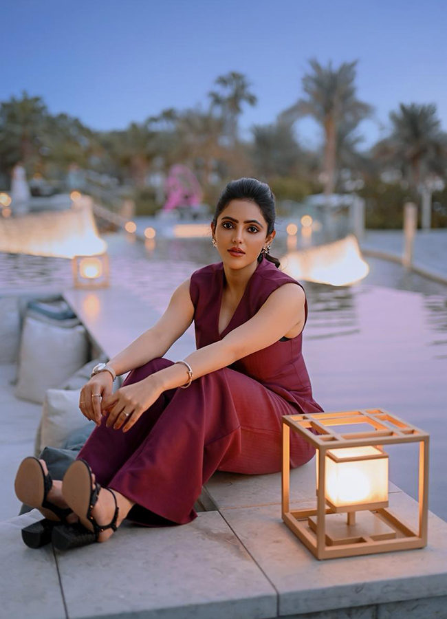 Indian Actress Athulya Ravi HD Photos4