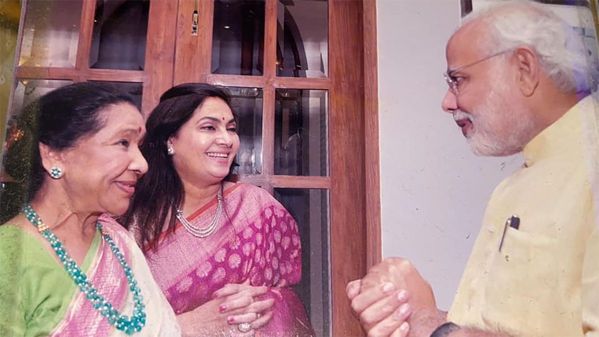 Singer Asha Bhosle Rare And Unseen Photos13