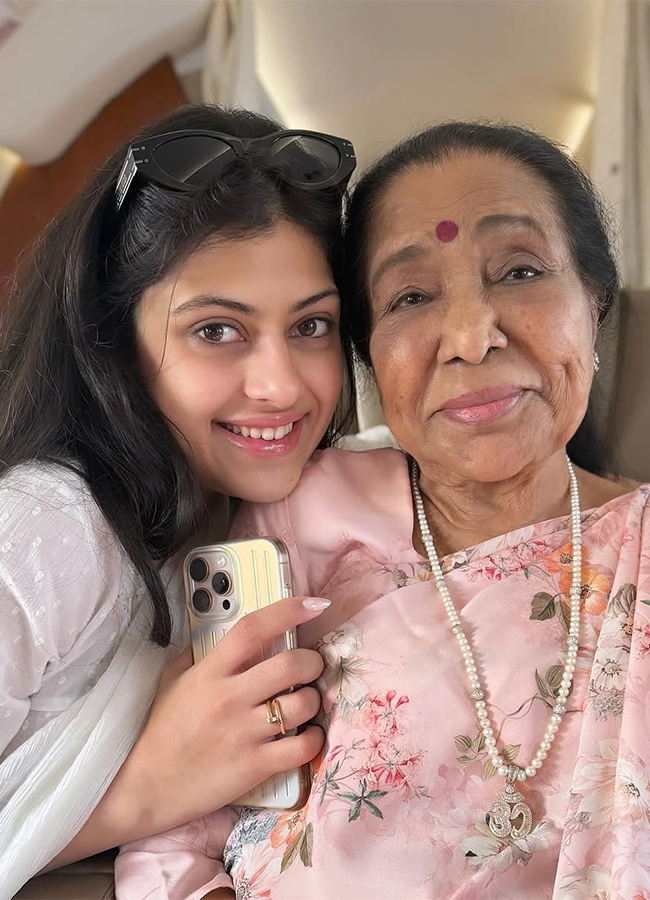Singer Asha Bhosle Rare And Unseen Photos2