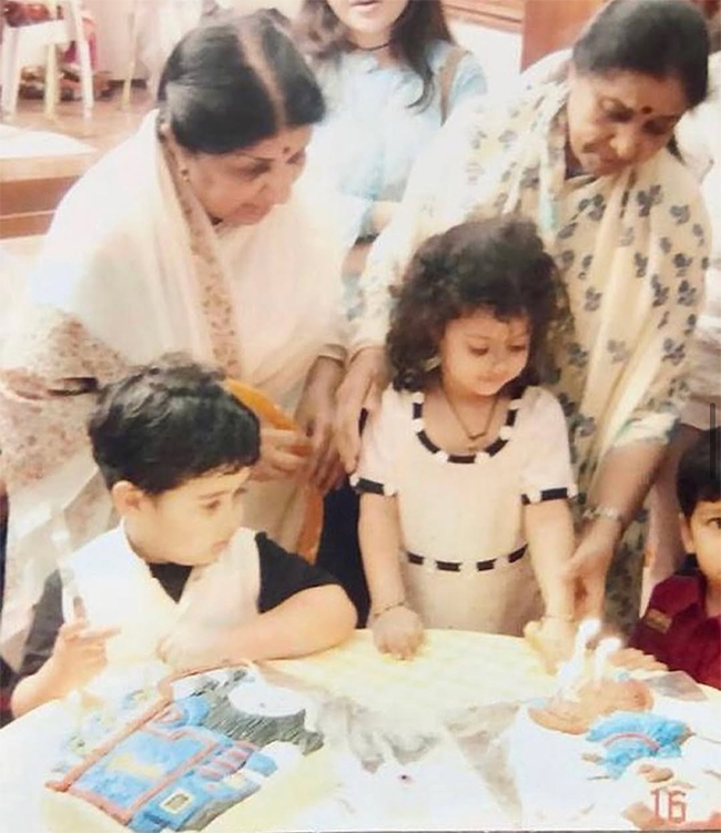 Singer Asha Bhosle Rare And Unseen Photos9