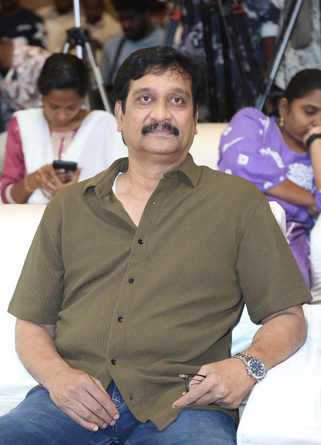 Thiruveer Papam Prathap Trailer Launch Photos12