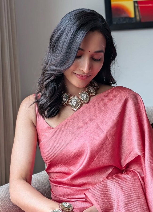 Actress Srinidhi Shetty Latest Photos11