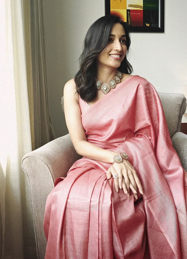 Actress Srinidhi Shetty Latest Photos2