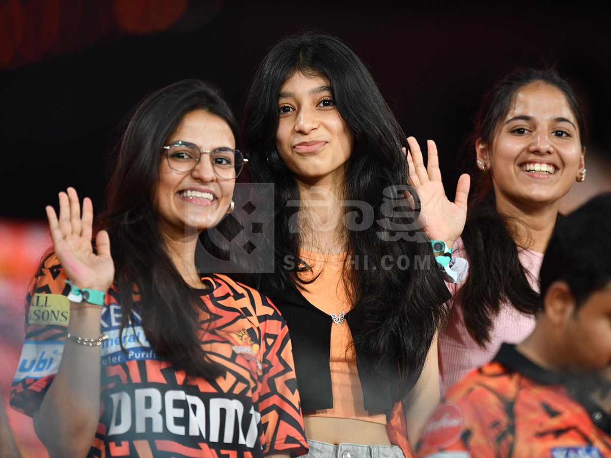 Sunrisers Hyderabad and Rajasthan Royals in Hyderabad HD Photos10