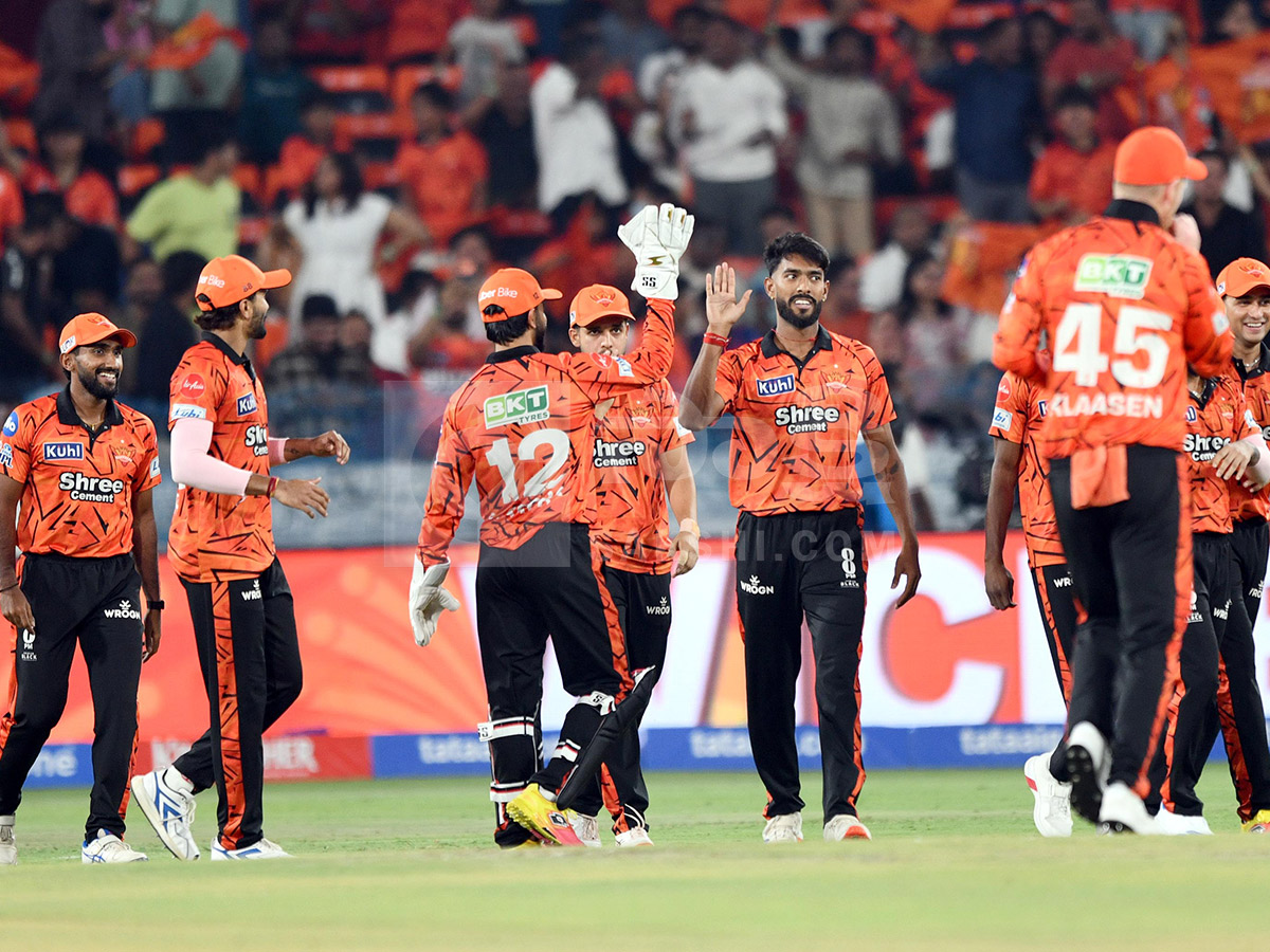 Sunrisers Hyderabad and Rajasthan Royals in Hyderabad HD Photos26
