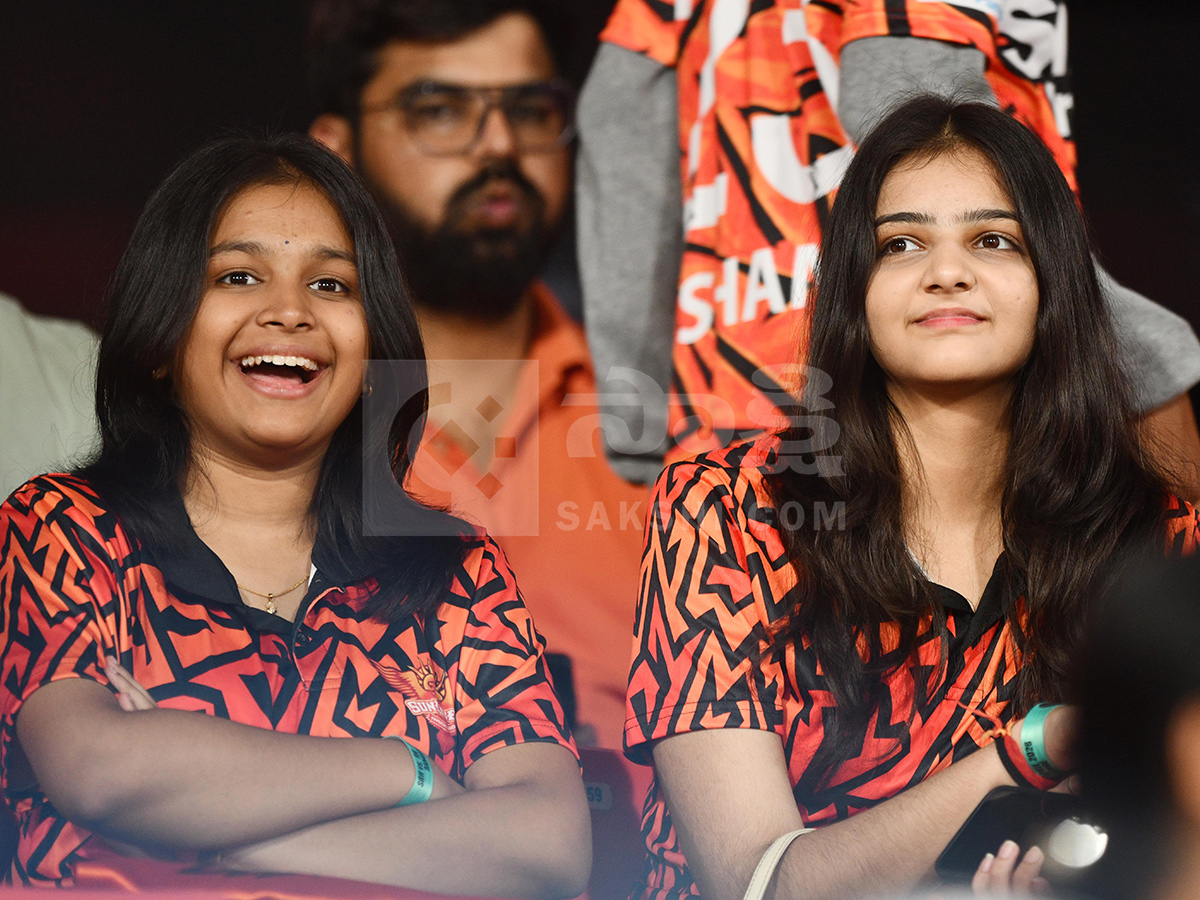Sunrisers Hyderabad and Rajasthan Royals in Hyderabad HD Photos8