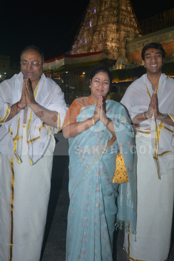 Celebrities Visited Tirumala Temple Photos12