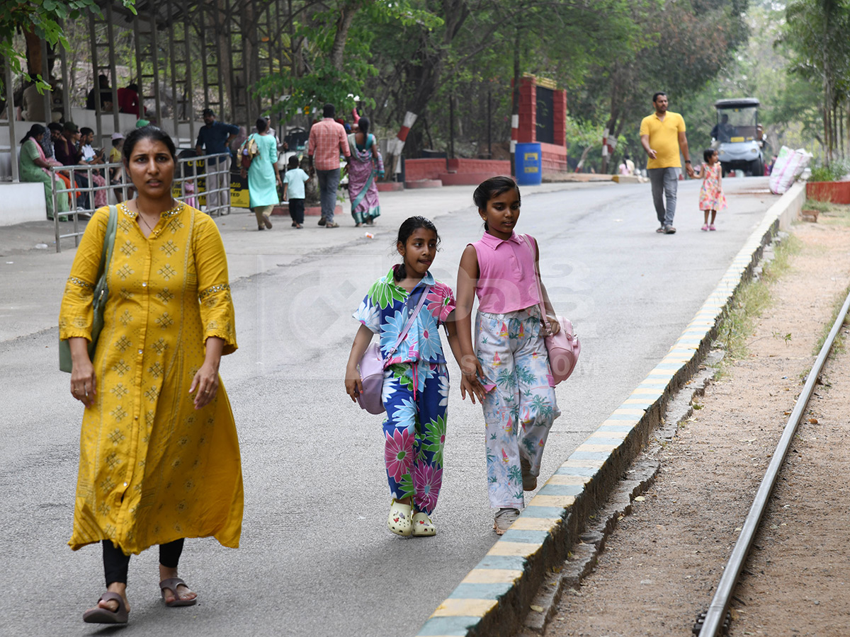 Summer Season Nehru Zoological Park Hyderabad4