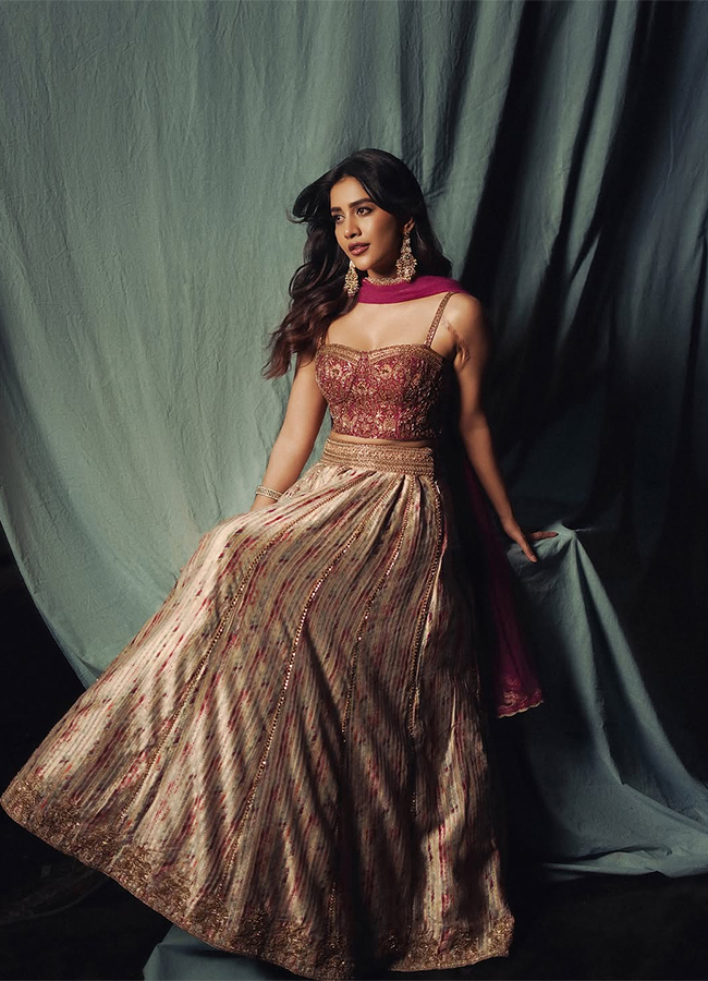 Tollywood Actress Nabha Natesh Viral Photos10