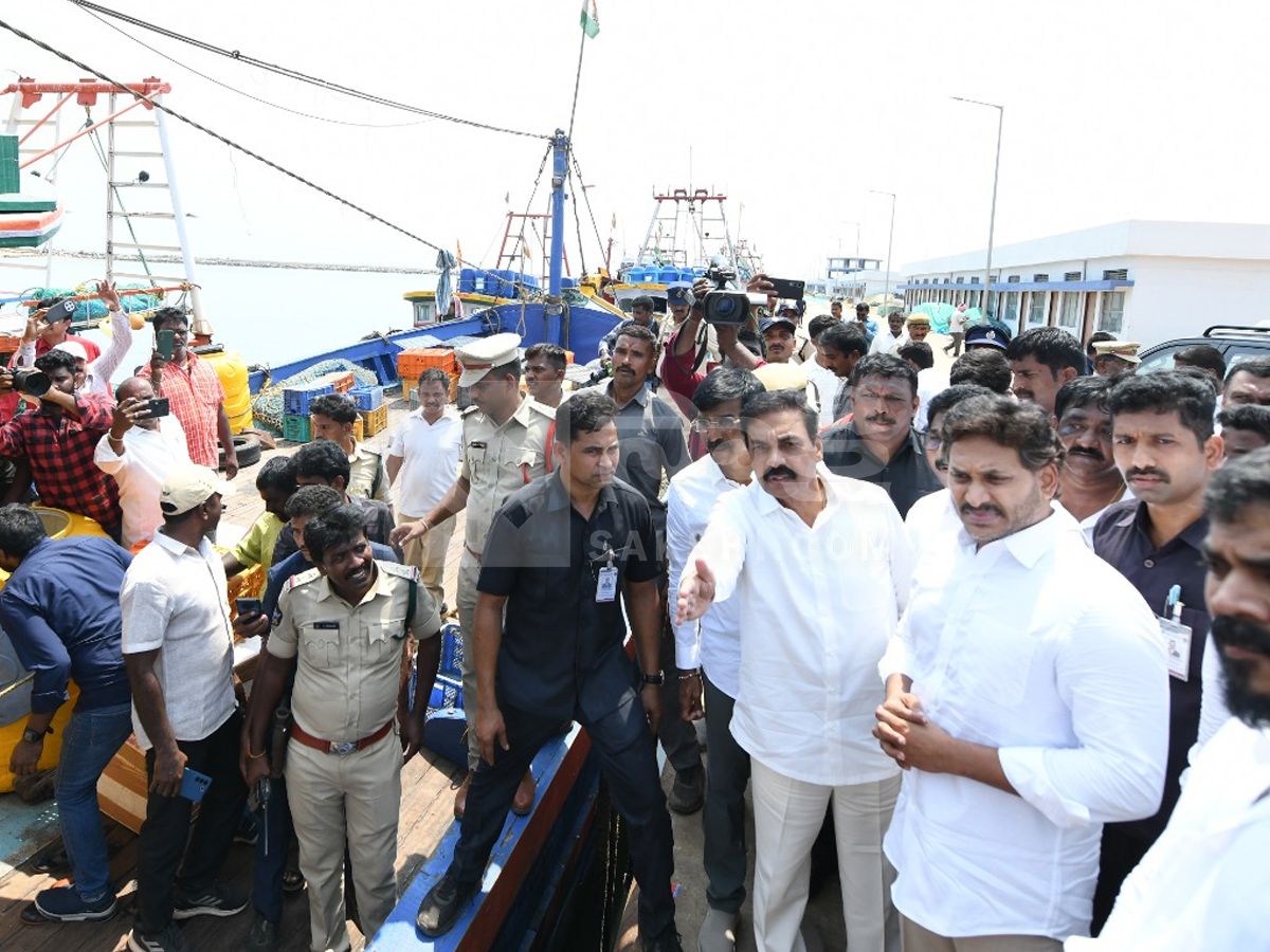 YS Jagan Juvvaladinne Tour Photos10