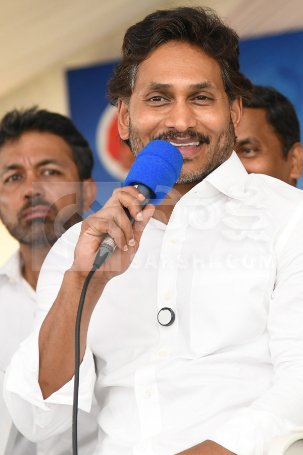 YS Jagan Juvvaladinne Tour Photos35