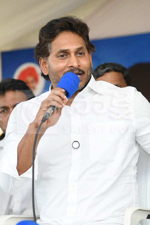 YS Jagan Juvvaladinne Tour Photos36