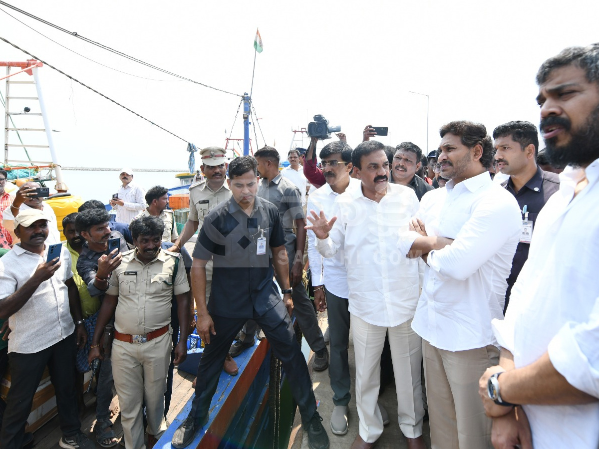YS Jagan Juvvaladinne Tour Photos9