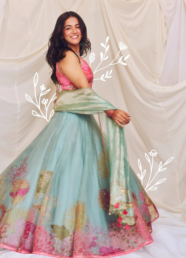 Bollywood Actress Wamiqa Gabbi HD Photos10