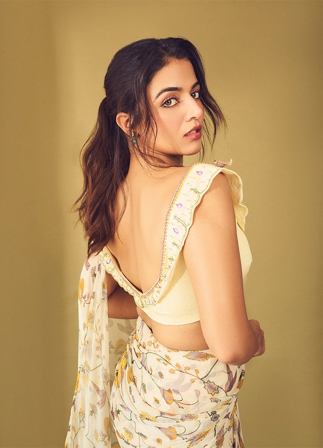 Bollywood Actress Wamiqa Gabbi HD Photos15