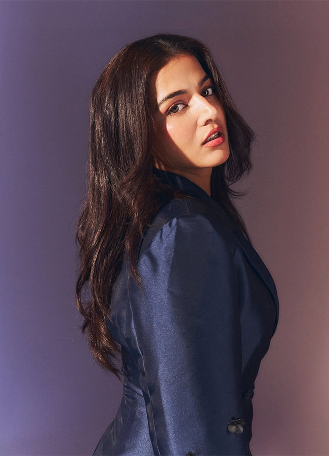 Bollywood Actress Wamiqa Gabbi HD Photos4