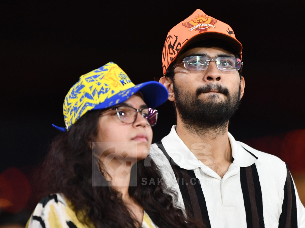 Celebrities And Fans In IPL Match At Hyderabad Uppal Cricket Stadium Photos25