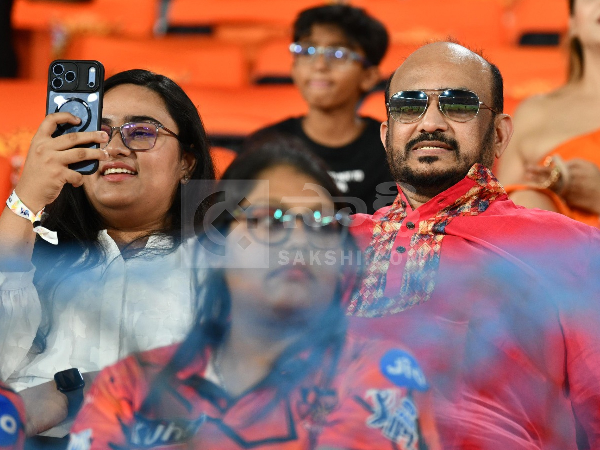 Celebrities And Fans In IPL Match At Hyderabad Uppal Cricket Stadium Photos30