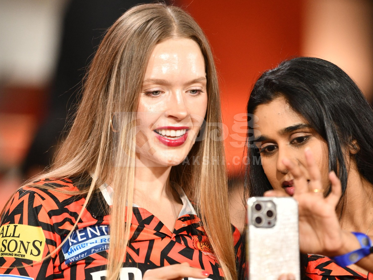 Celebrities And Fans In IPL Match At Hyderabad Uppal Cricket Stadium Photos36