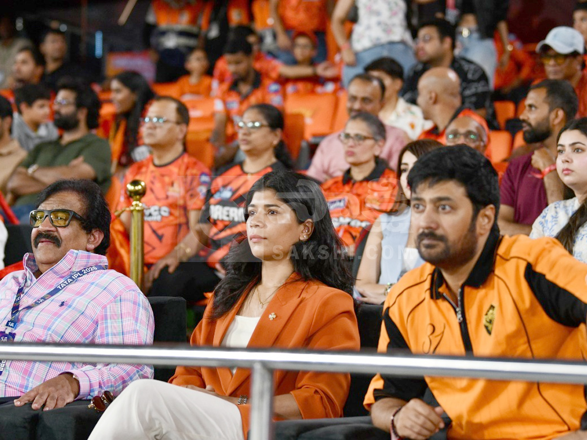 Celebrities And Fans In IPL Match At Hyderabad Uppal Cricket Stadium Photos6
