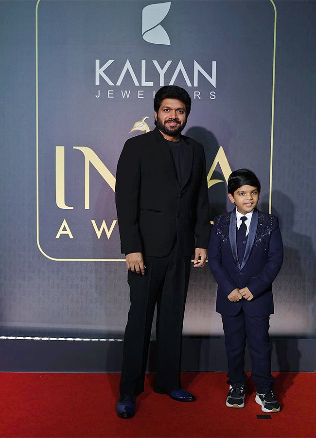 Indian National Cine Academy Awards in Mumbai HD Photos26
