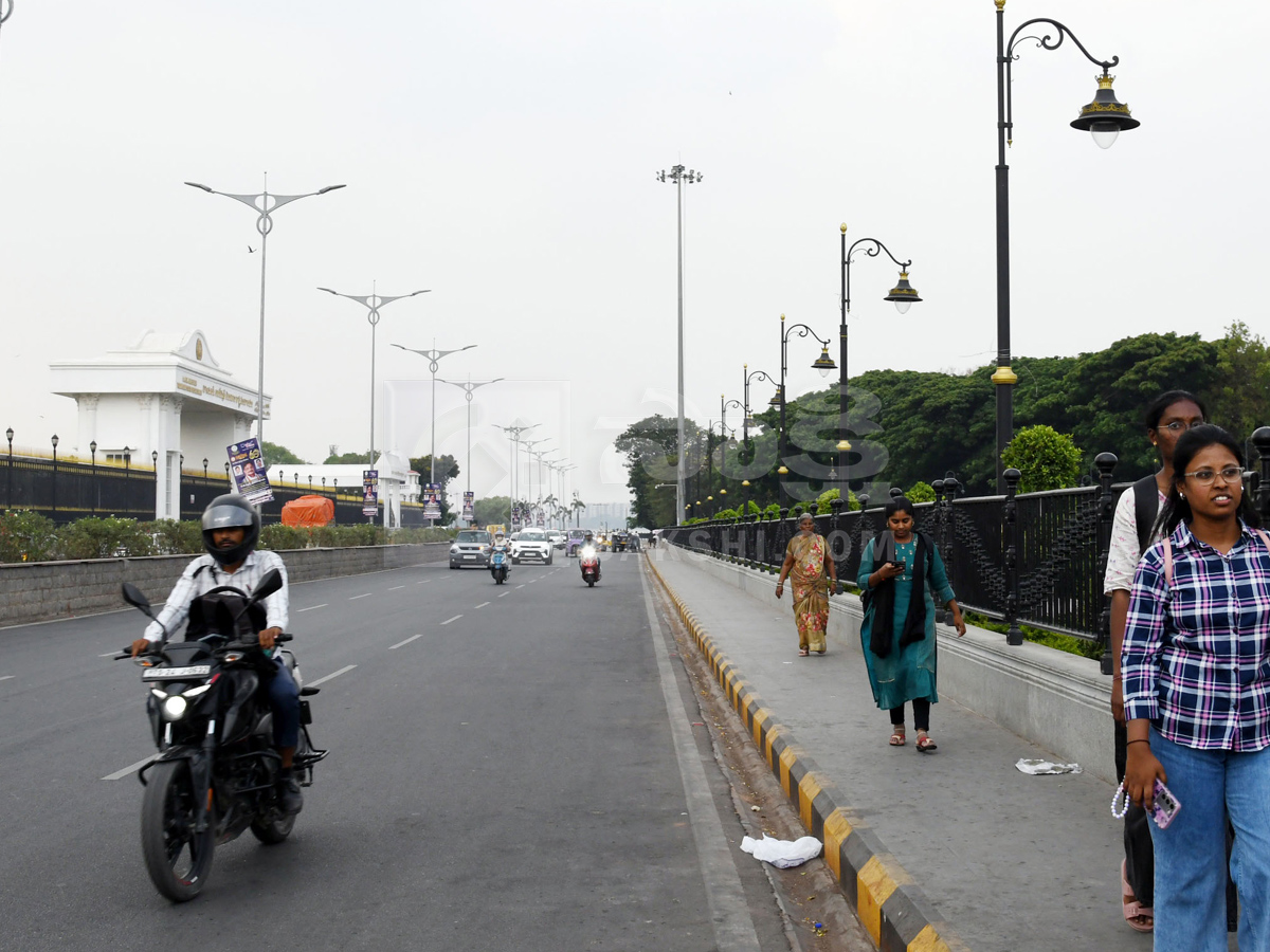 Rain Hits Several Places In Hyderabad Photos22